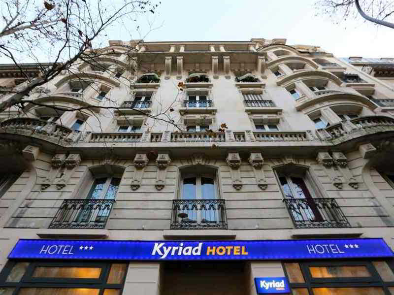 Kyriad Paris 18 - Porte De Clignancourt - Montmartre Exterior foto