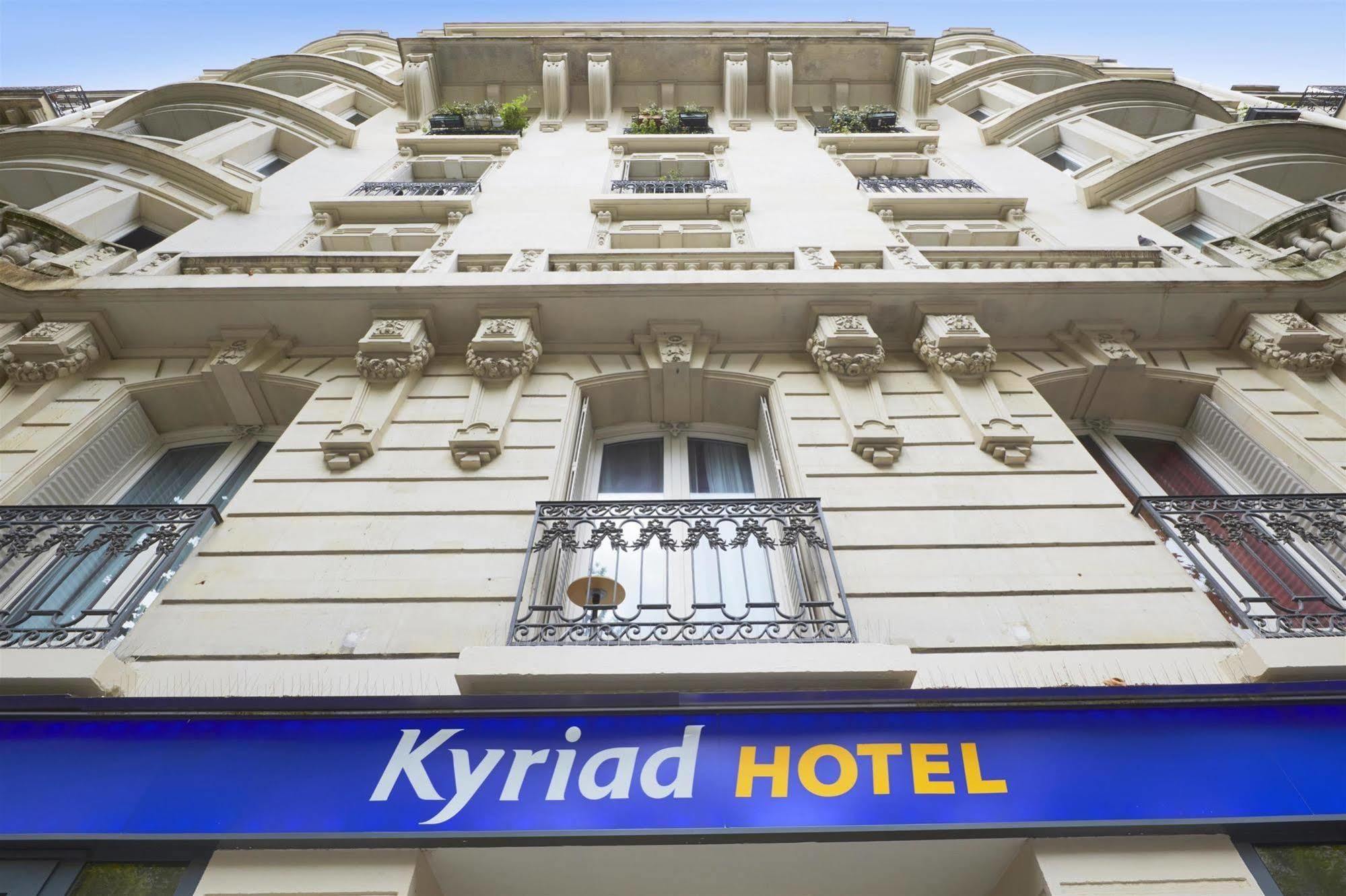 Kyriad Paris 18 - Porte De Clignancourt - Montmartre Exterior foto